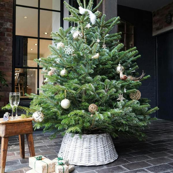 Ivyline Large Wicker Tree Skirt Round White Sustainable