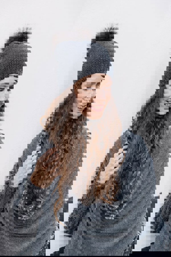 Stella Hat Dark Grey/Dark Grey