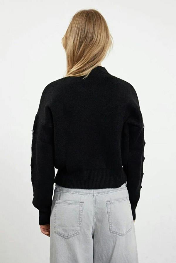WOVCOR Soft Textured Button Detailed Knit Sweater
