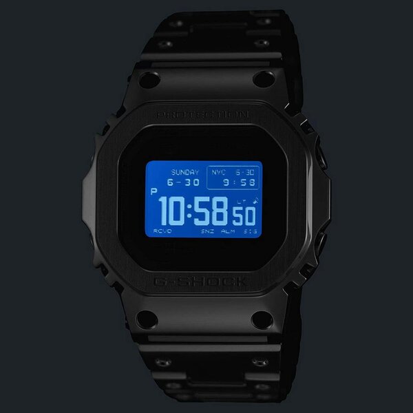 Casio Mens G-Shock Full Metal Origin 5000 Series Black & Gold Digital Solar Bracelet Watch GMW-BZ5000BD-1ER