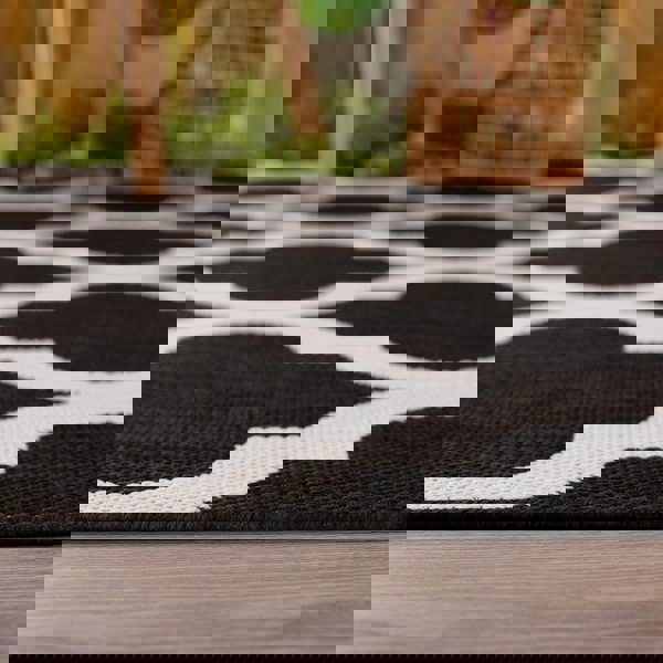Black Trellis Design Outdoor Rug for Garden & Patio