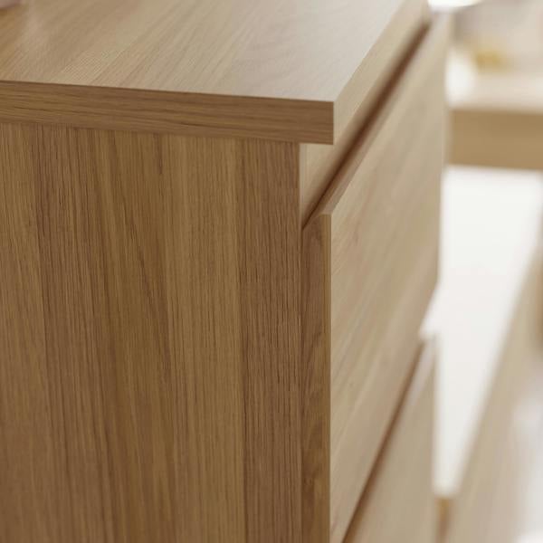 Edmore 5 Drawer Tall Narrow Chest in Mauvella Oak