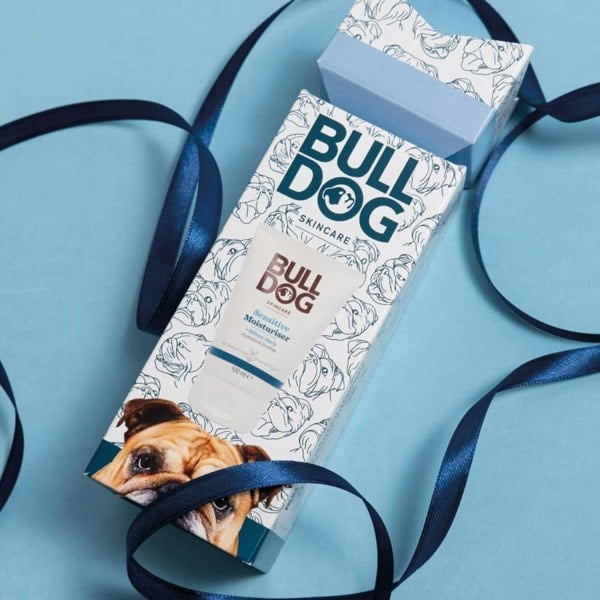 Bull Dog Bulldog Sensitive Moisturiser Cracker