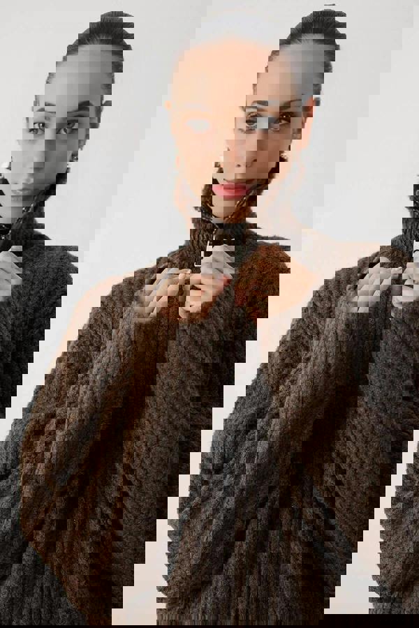 WOVCOR Soft-Textured Oversize Knit Cardigan with Zipper Detail