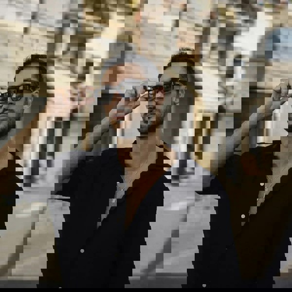 De-Gamme Budapest - Black Rectangle Thick Frame Polarized Sunglasses