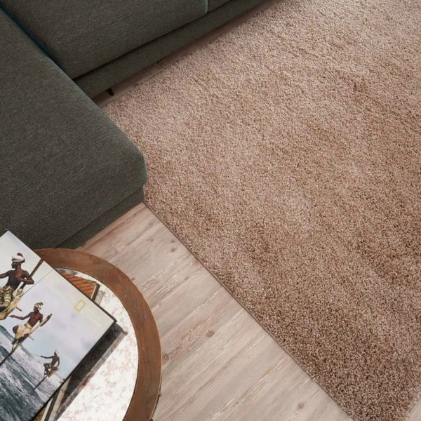 Beige colour Shaggy rug Plain design thick pile, non-shedding.