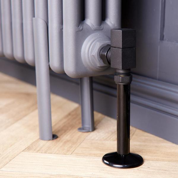 Flode Angled Square Manual Radiator Valve Pack | 15mm x 1/2″ | Matt Black