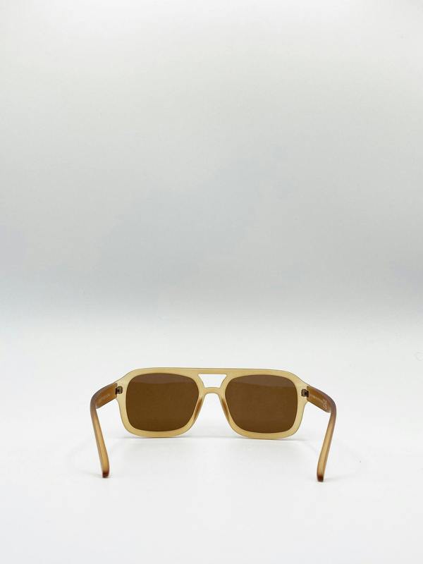 70's Navigator Sunglasses In Matte Sand - svnx