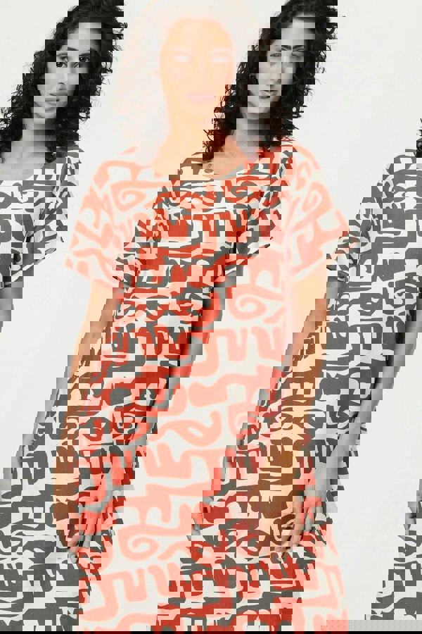 Rust | Abstract 1/2 Sleeve Knee Length Dress
