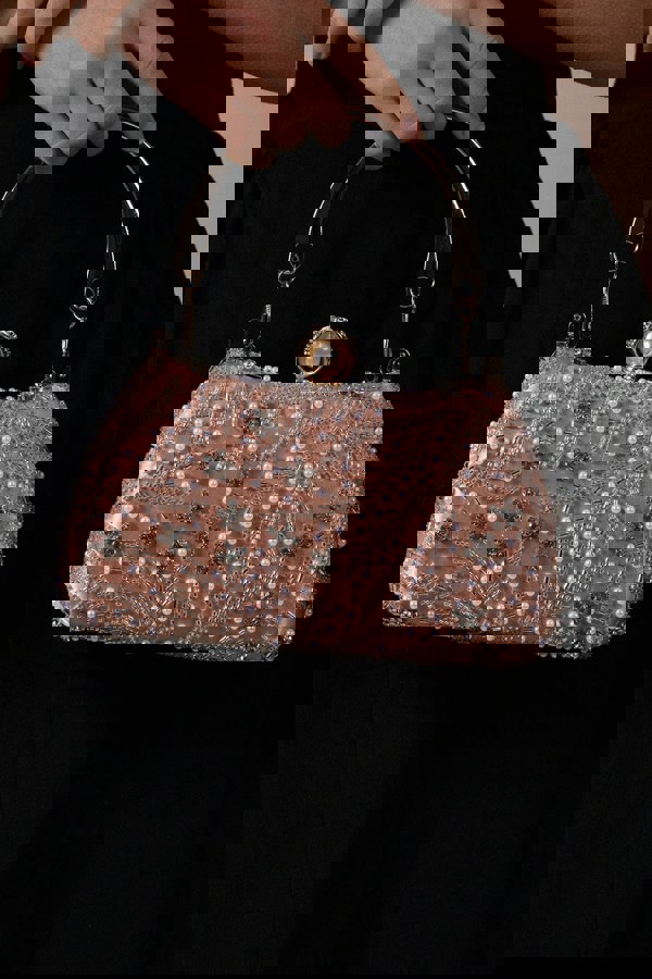 SVNX Floral Beaded Clutch Bag In Champagne