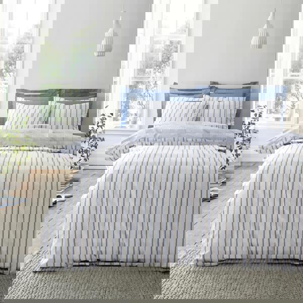 Bianca Hampton Stripe 200 Thread Count Cotton Reversible Duvet Cover Set Blue