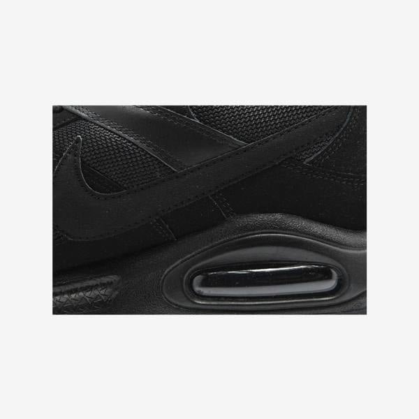 Nike 629993-020 Sneakers   in  Black