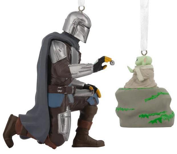 Star Wars: The Mandalorian - The Mandalorian and Grogu Storied Moments Christmas Tree Ornaments Set