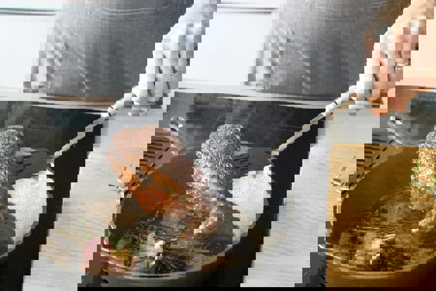 KitchenCraft 4pc Oval-Handled Stainless Steel Kitchen Utensils Set – Slotted Turner, Cooking Spoon, Slotted Spoon & Flexible Turner