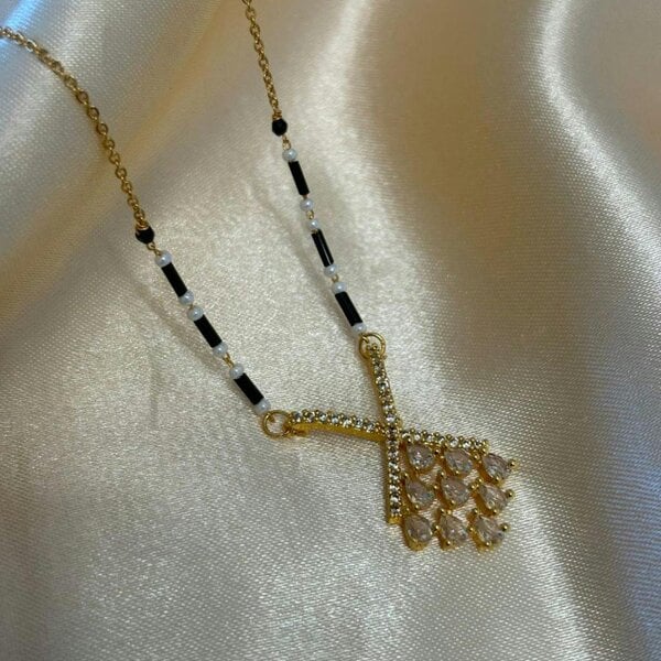 The Colourful Aura Elegant Pearl Drop Dokiya Mangalsutra Necklace
