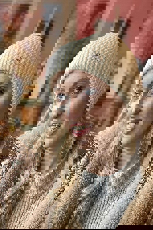 SuperBobble Pebble Ladies Fashion Beanie Hat