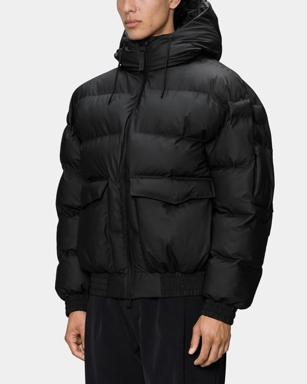 Rains Alta Bomber Puffer Jacket - 01 Black. Detail.