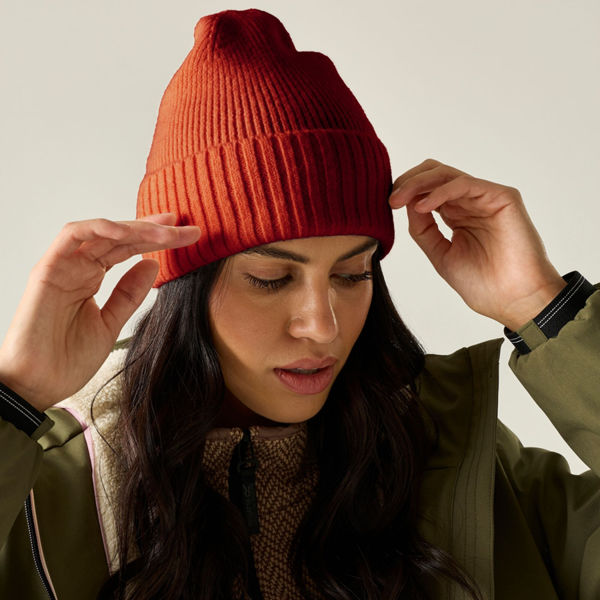 Regatta Womens Basic Ribbed Beanie - Burnt Henna