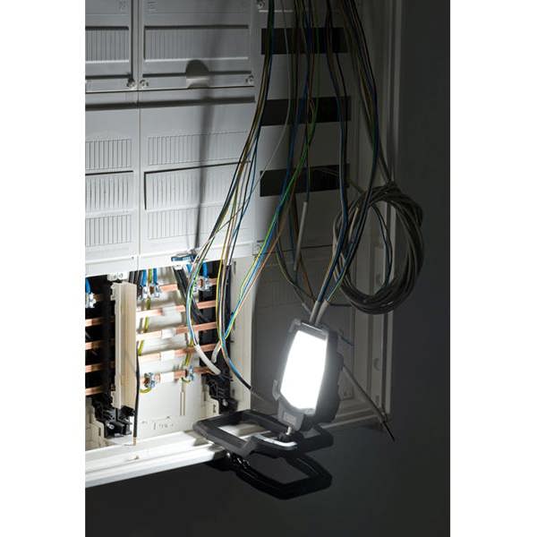 Brennenstuhl Rechargeable LED Work Light With Integrated Clamp - 3800 Lumen