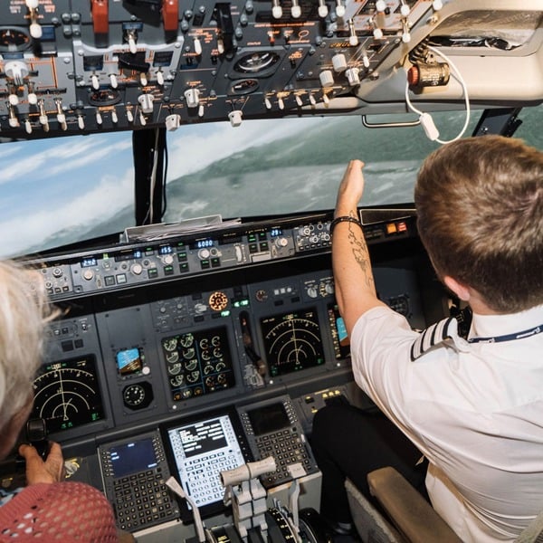 Virgin Experience Days Boeing 737 Flight Simulator Experience, 60 minutes