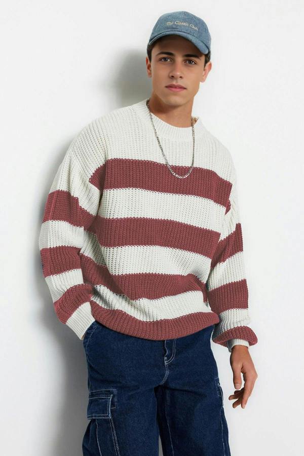 WOVCOR Crew Neck Striped Knit Men's Sweater