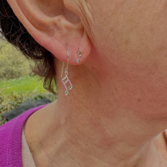 Reeves & Reeves Music Note Stud Earrings