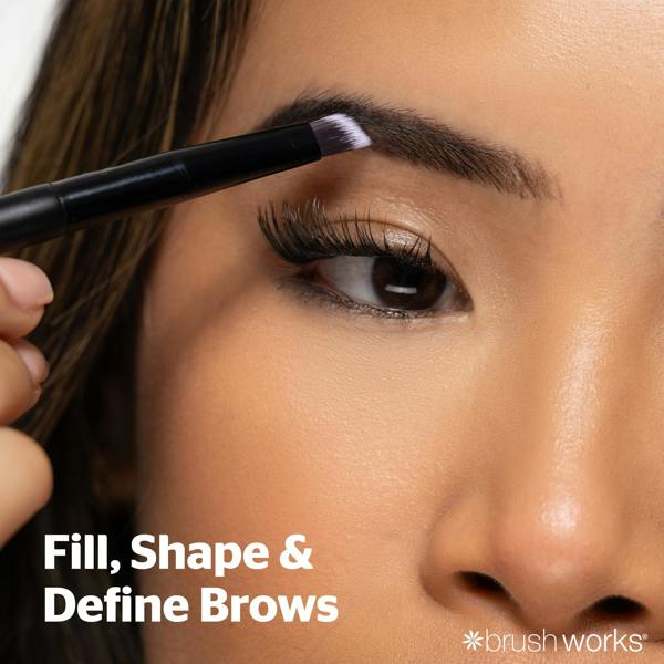 Brushworks No. 21 Precise Brow Brush