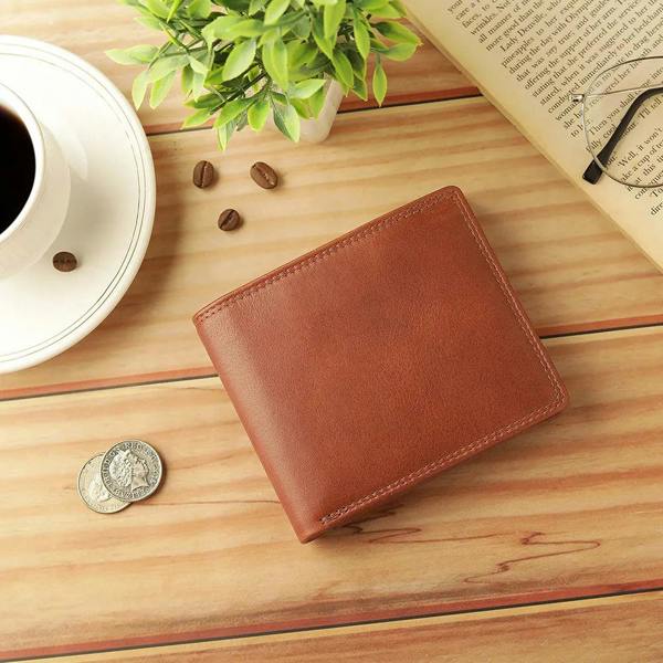 Bifold Leather Wallet For Men – Marcus Leon Brown 02