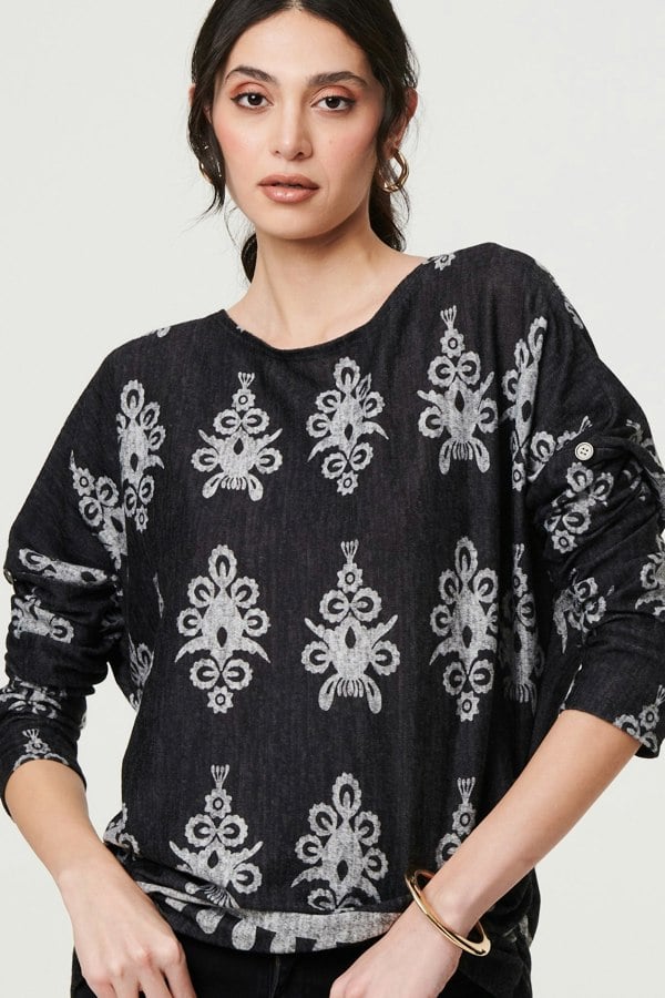 Black | Printed Long Sleeve Relaxed Top
