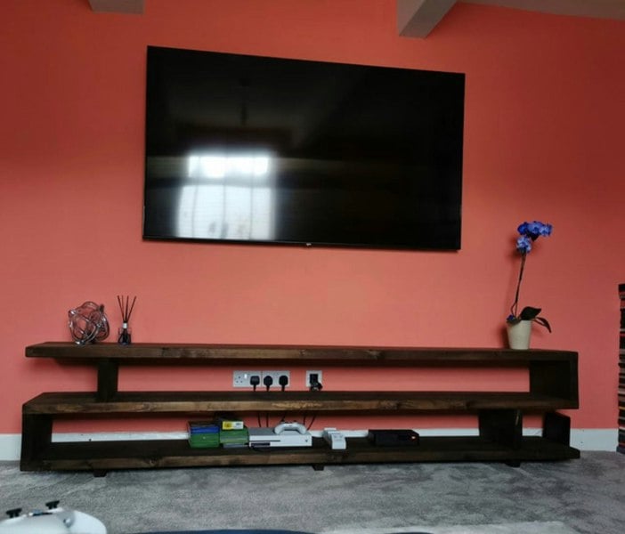 The Bespoke Carpentry Co TV Stand - S Shape