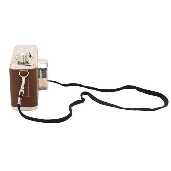 Diletto Gifts Harvey Makin Classic Hip Flask 11oz - Camera
