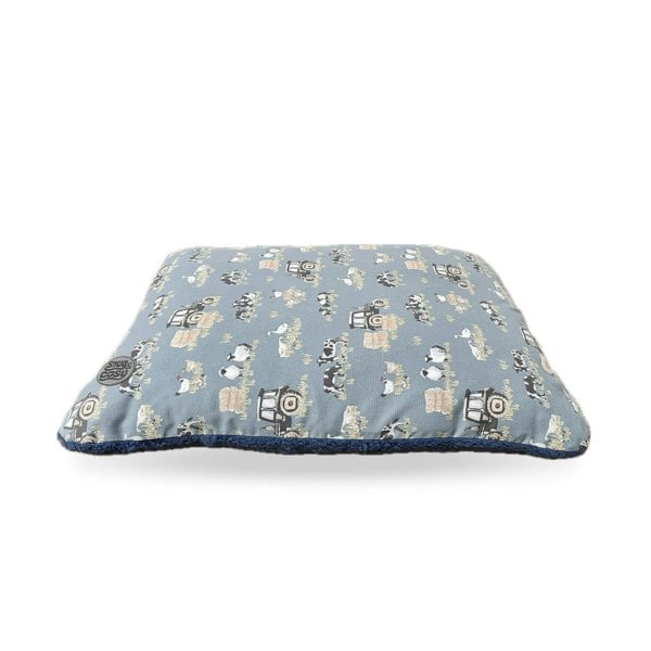 Snug and Cosy Pets Farmyard Blue Lounger