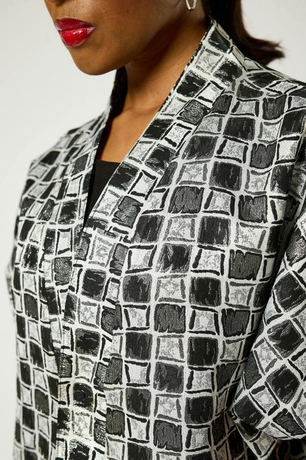 Lioness by TF Short Checkered Kimono Jacket
