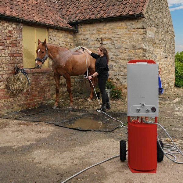 Monstershop Deluxe Portable Horse Shower - Red