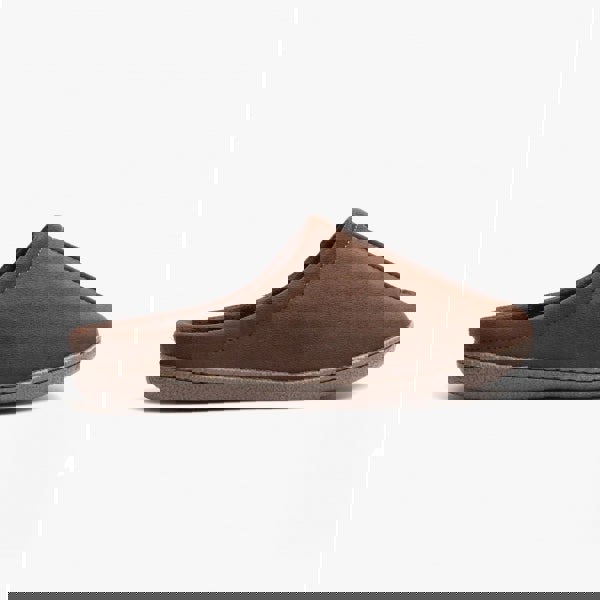 1669893936-27675500.jpg