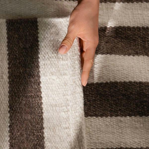 Vika Brown Wool Rug sound-absorbing rug, long-lasting, hand-woven rug.