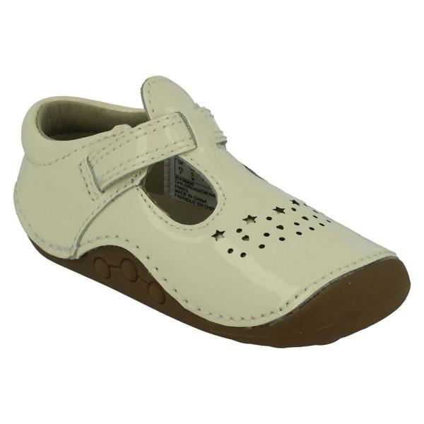 Clarks Infant Girls Clarks Pre-Walking Shoes Tiny Skip