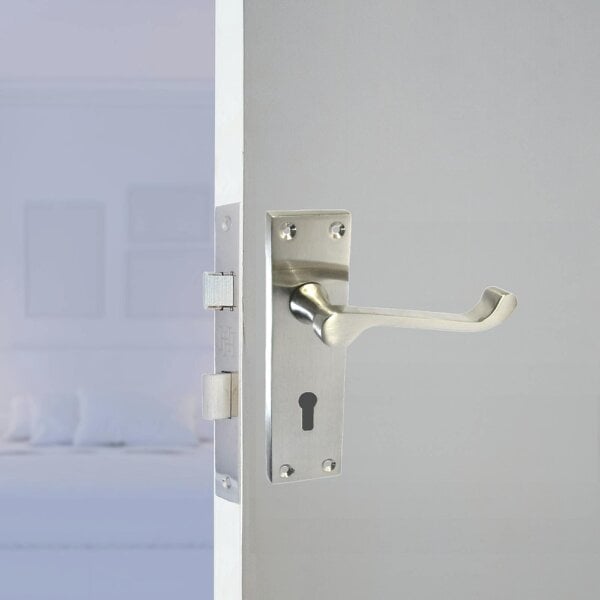 EDH Door Hardware Satin Nickel Victorian Scroll Lock Door Handles + 3 Lever Mortice Sash Lock Set1