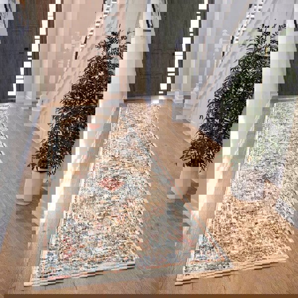 Short Pile Rug Strozzi Oriental Bordered Design