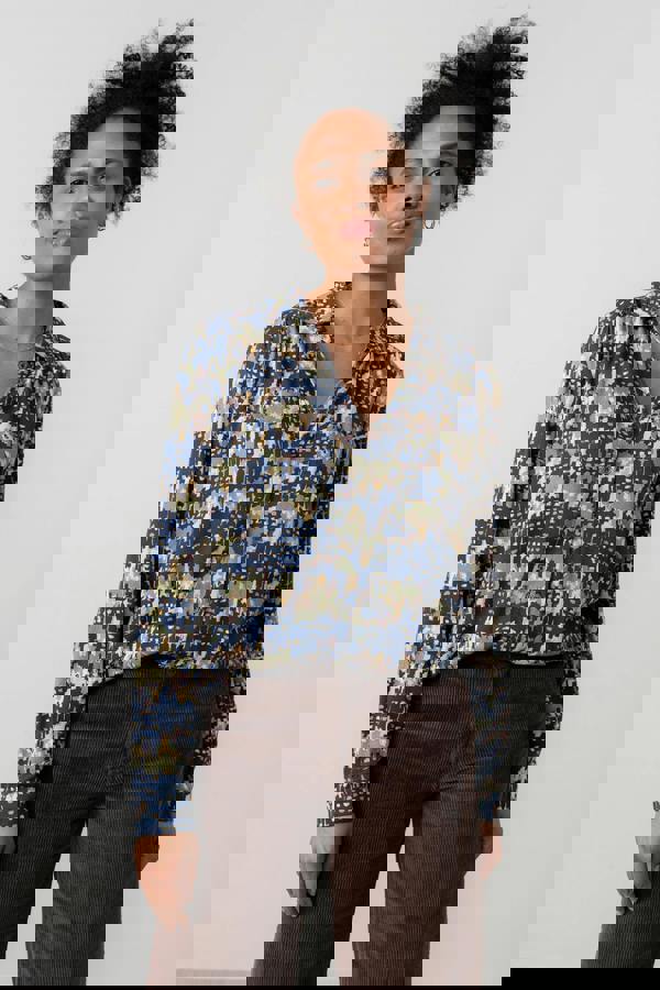 Lily & Me Beech Geometric Print Shirt Navy