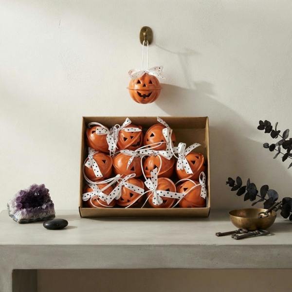 Garden Greatness Autumnal Decorative Pumpkin Bells Set