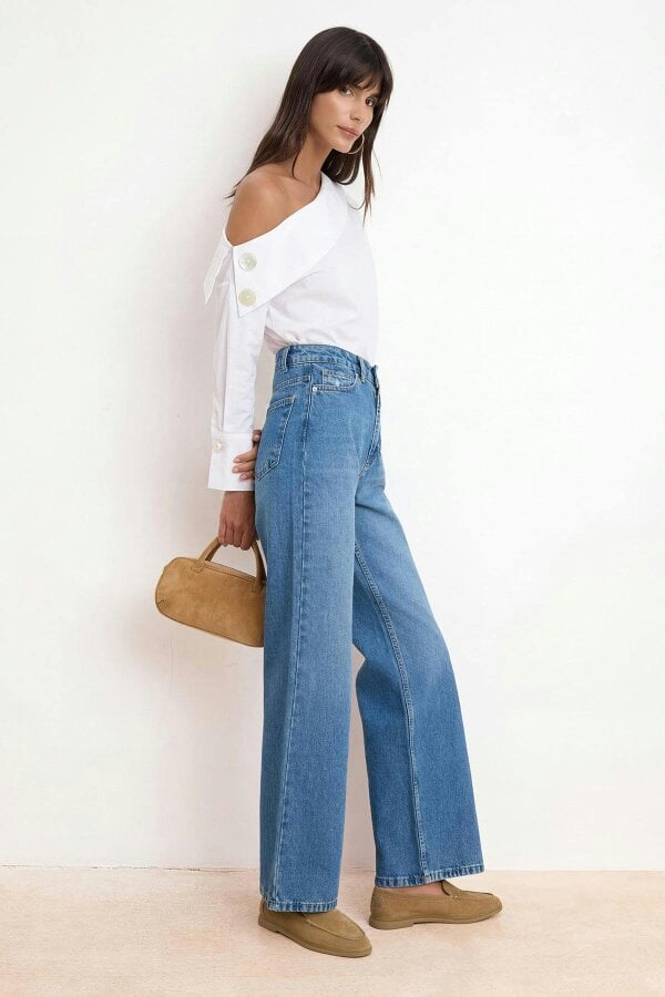 WOVCOR Asymmetric Neck Long Sleeve Woven Blouse - White