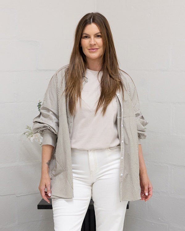 Pretty Mama Everyday Oversized Breastfeeding Tshirt - Stone