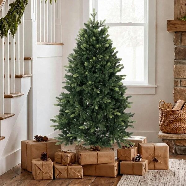 Bobobiy Artificial Christmas Tree, Hinged Xmas Tree with 1620 PE & PVC Branch Tips, 5ft, Green