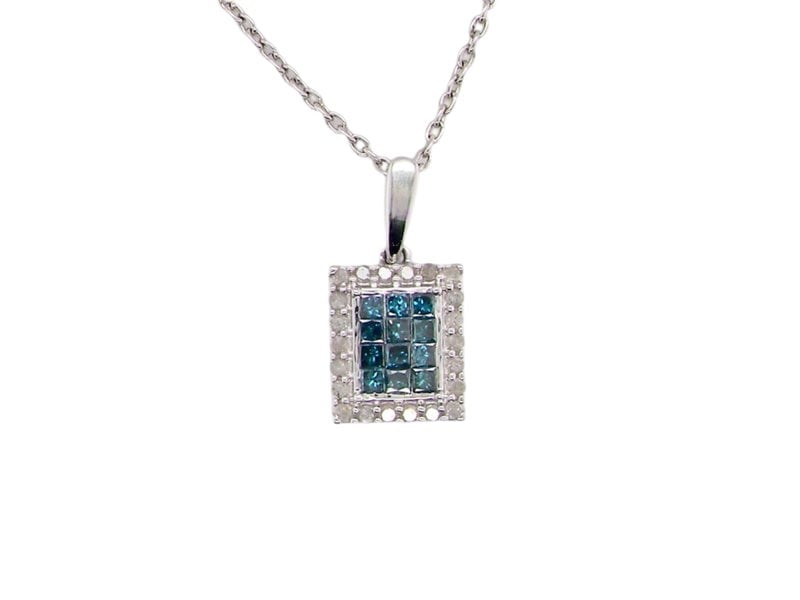 blue topaz pendant