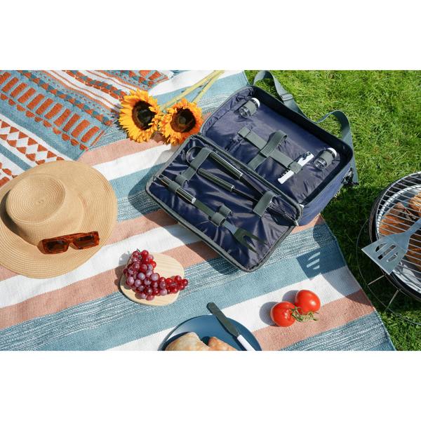 Country Living Picnic BBQ Set and Bag