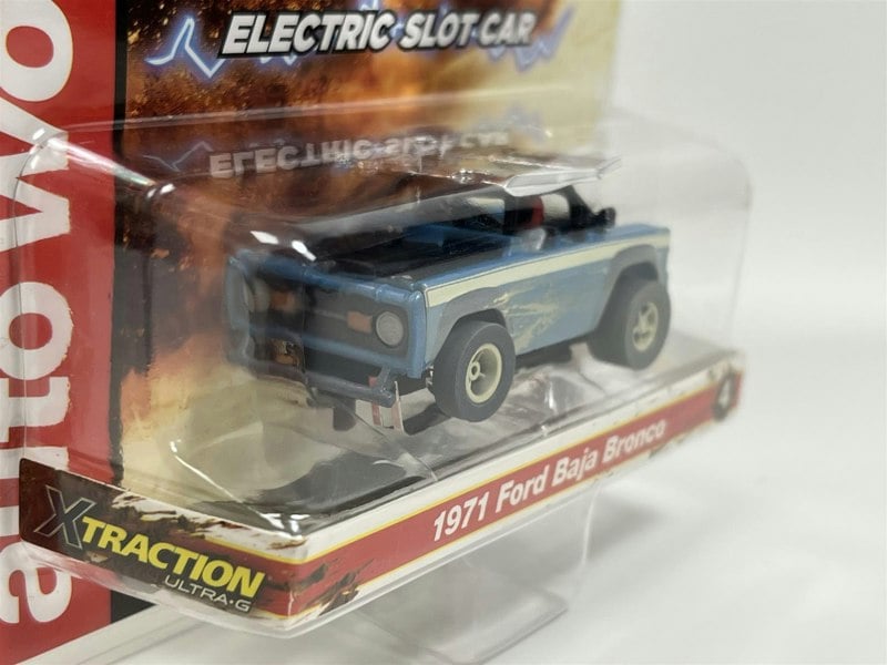 Auto World Slot Cars 1971 Ford Baja Bronco Blue X Traction Off Road HO Scale SC375-4