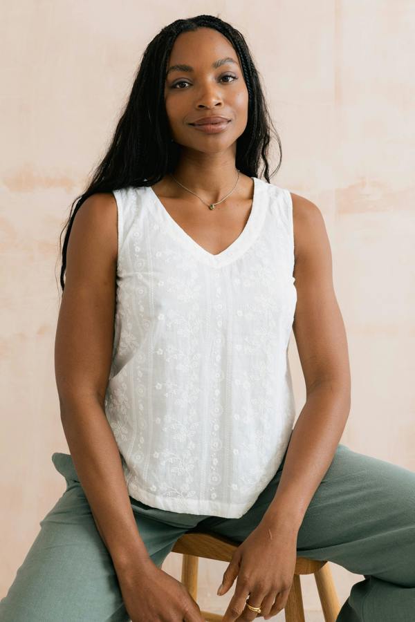 Lily & Me Embroidered Cotton Alicia Vest White