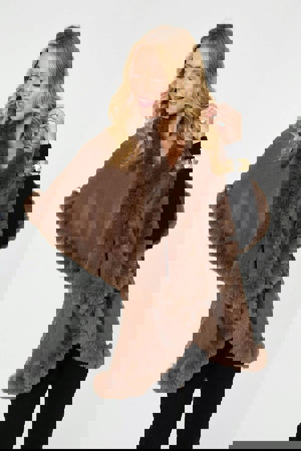 Beige | Faux Fur Trim Layered Poncho
