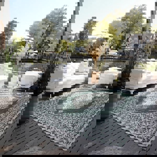 Meekly Indoor & Outdoor Reversible Green Rug